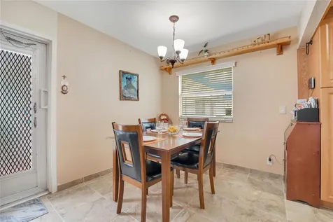 201 Valencia I Delray Beach FL 33446
