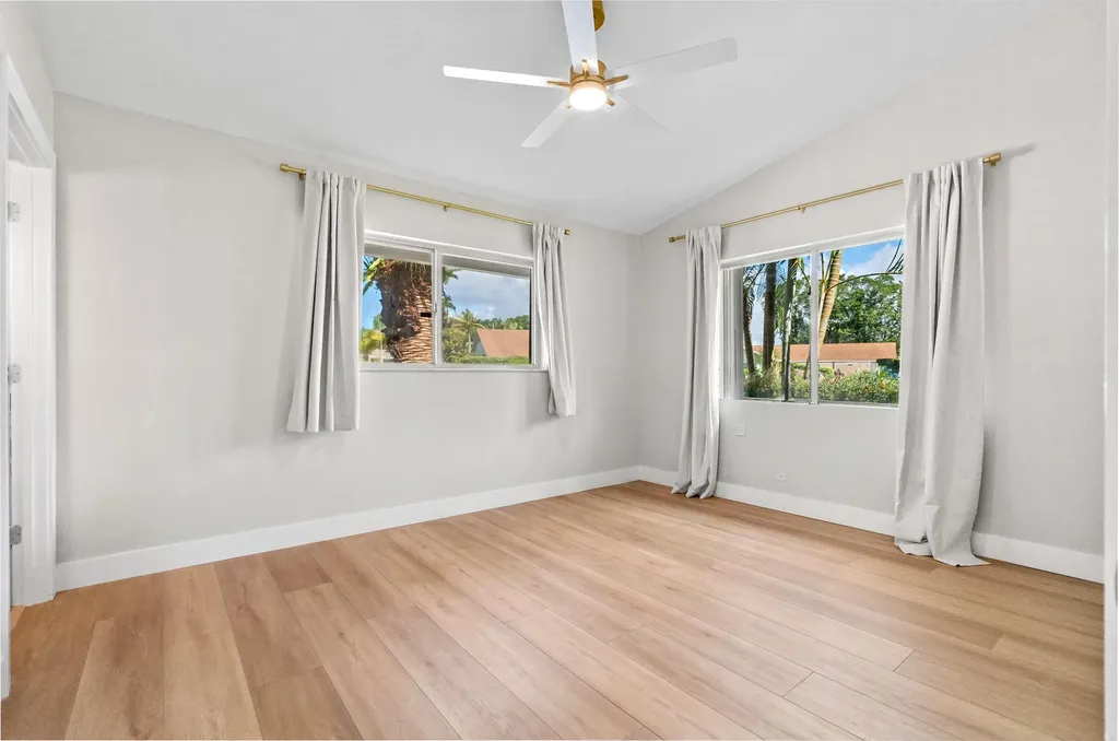 74 Vista Del Rio Boynton Beach FL 33426