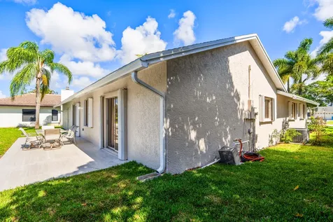 74 Vista Del Rio Boynton Beach FL 33426