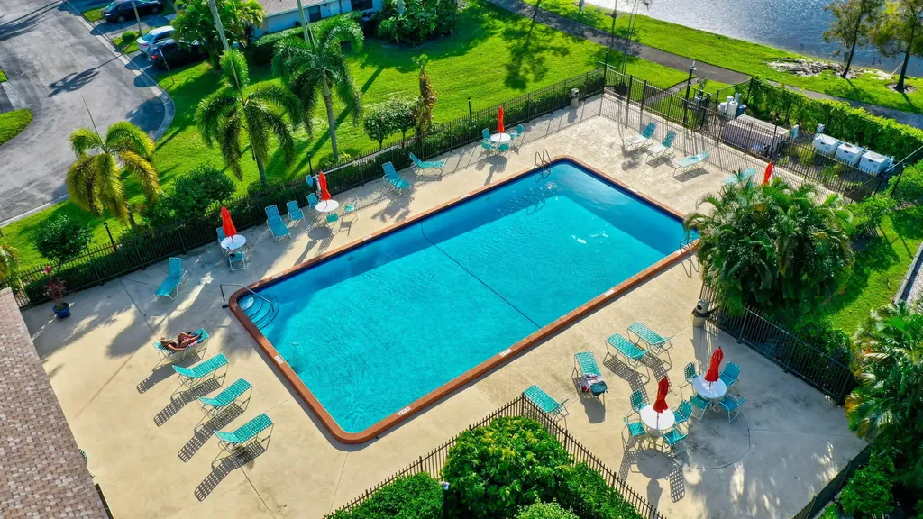 16265 Avocado Way Delray Beach FL 33484