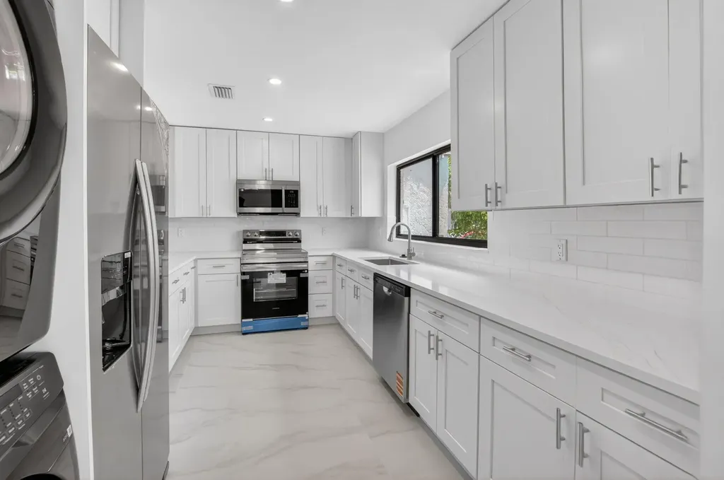 16265 Avocado Way Delray Beach FL 33484
