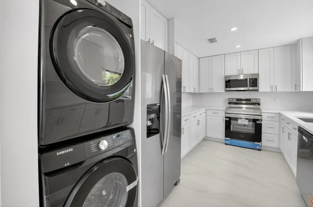 16265 Avocado Way Delray Beach FL 33484
