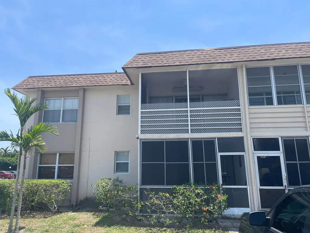 506 Davis Road Palm Springs FL 33461