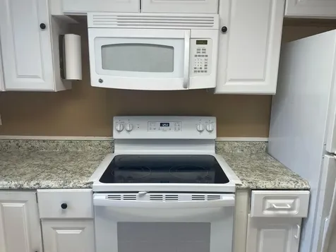 506 Davis Road Palm Springs FL 33461