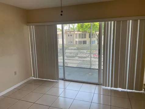506 Davis Road Palm Springs FL 33461