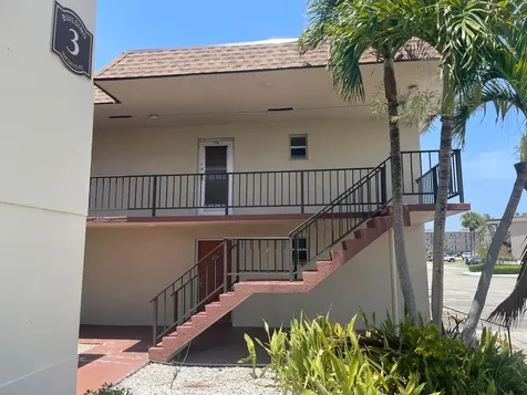 506 Davis Road Palm Springs FL 33461