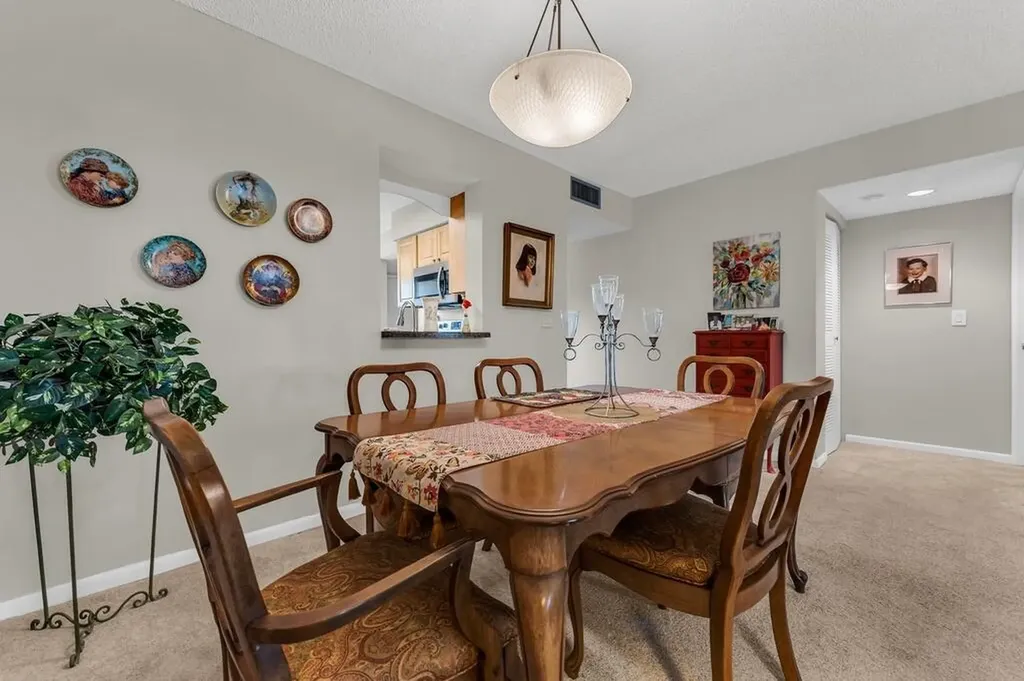7341 Amberly Lane Delray Beach FL 33446