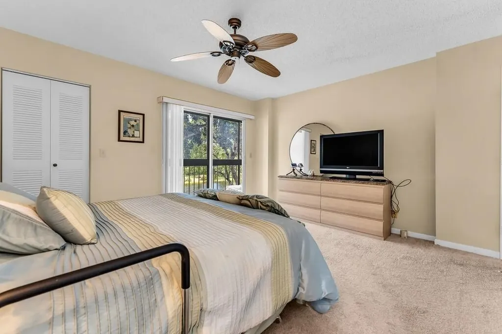7341 Amberly Lane Delray Beach FL 33446