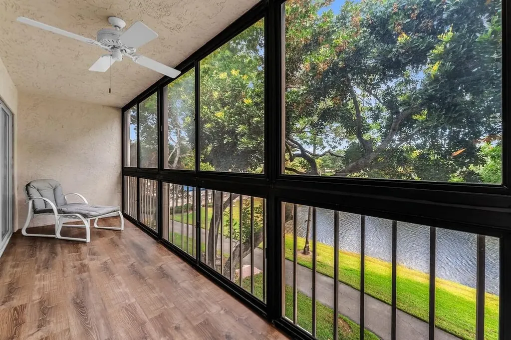 7341 Amberly Lane Delray Beach FL 33446