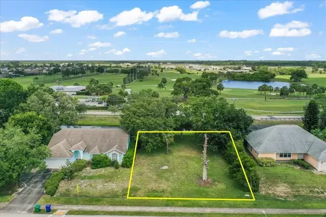 286 Main Street Sebastian FL 32958