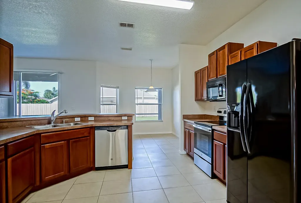 2061 SW Mcallister Lane Port St Lucie FL 34953