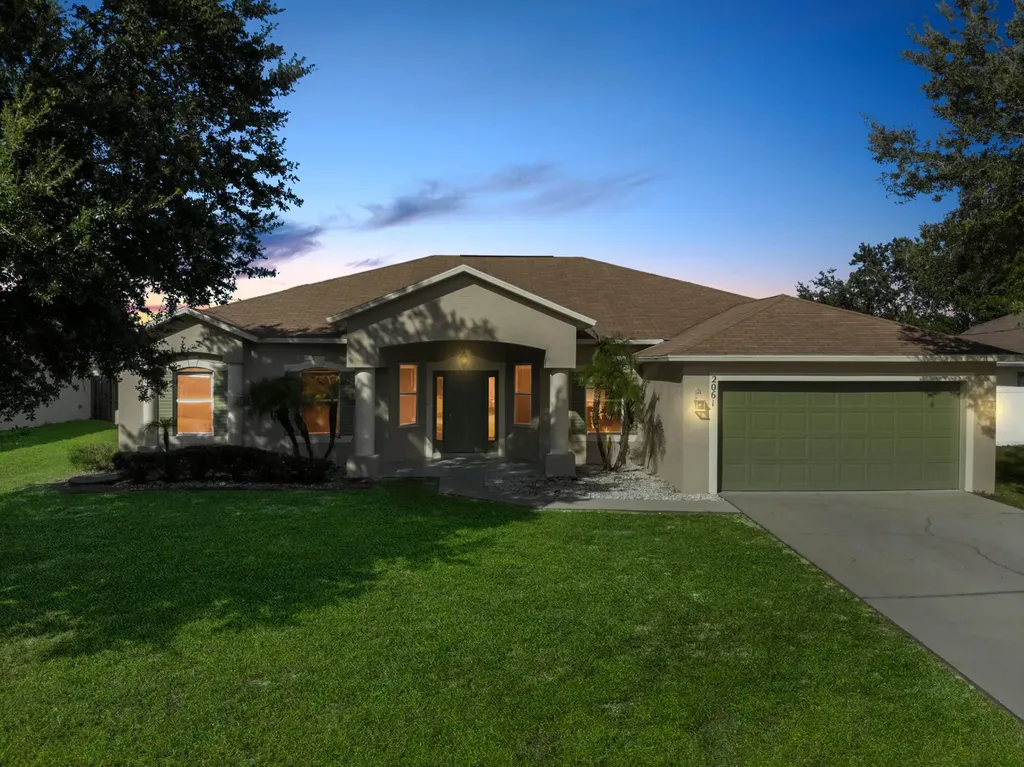 2061 SW Mcallister Lane Port St Lucie FL 34953