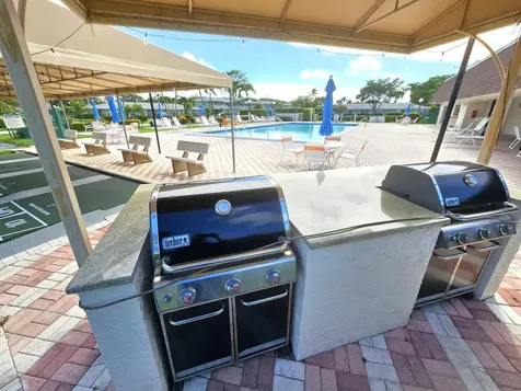 1141 Violet Terrace Delray Beach FL 33445