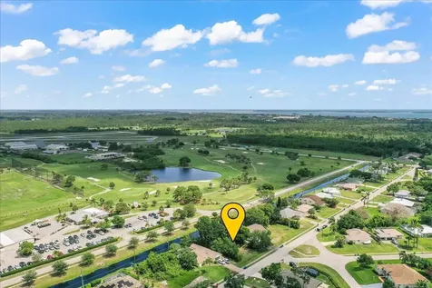 294 Main Street Sebastian FL 32958