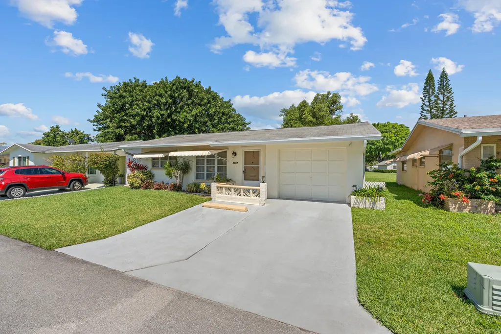 5017 NW 49th Road Tamarac FL 33319