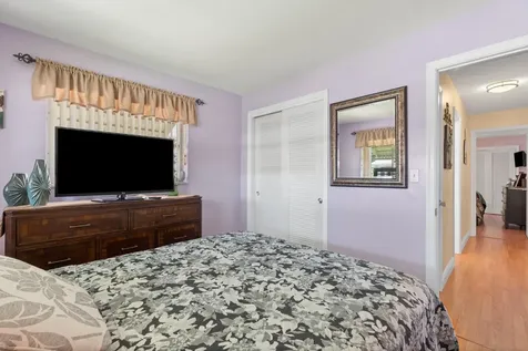 5017 NW 49th Road Tamarac FL 33319