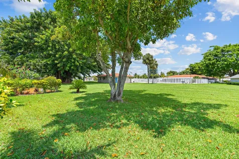 5017 NW 49th Road Tamarac FL 33319
