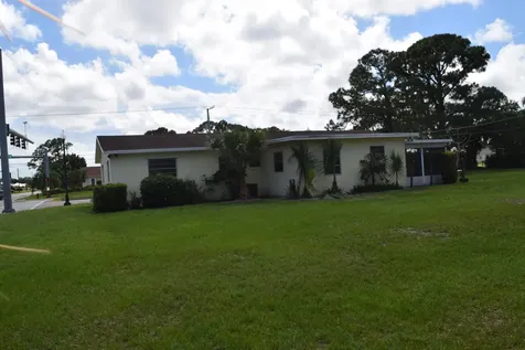 1881 SE Airoso Boulevard Port St Lucie FL 34984