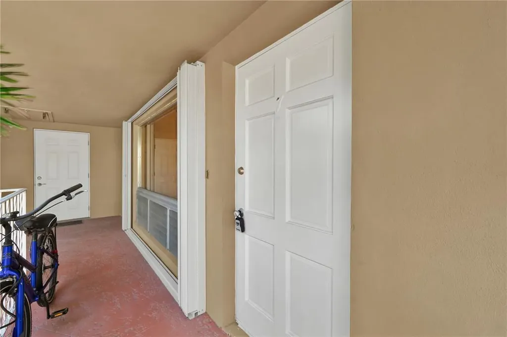 2864 NE 32nd Street Fort Lauderdale FL 33306