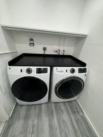 2864 NE 32nd Street Fort Lauderdale FL 33306