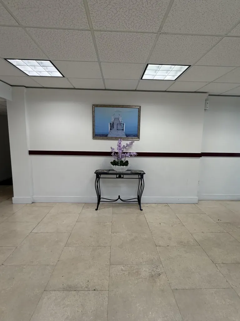 4174 Inverrary Drive Lauderhill FL 33319