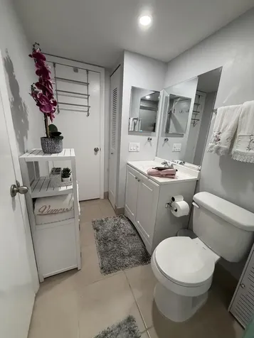 4174 Inverrary Drive Lauderhill FL 33319