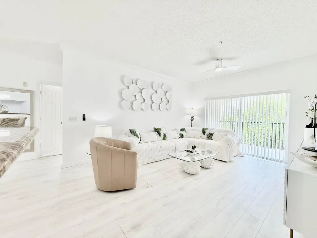 4404 Tuscany Way Boynton Beach FL 33435
