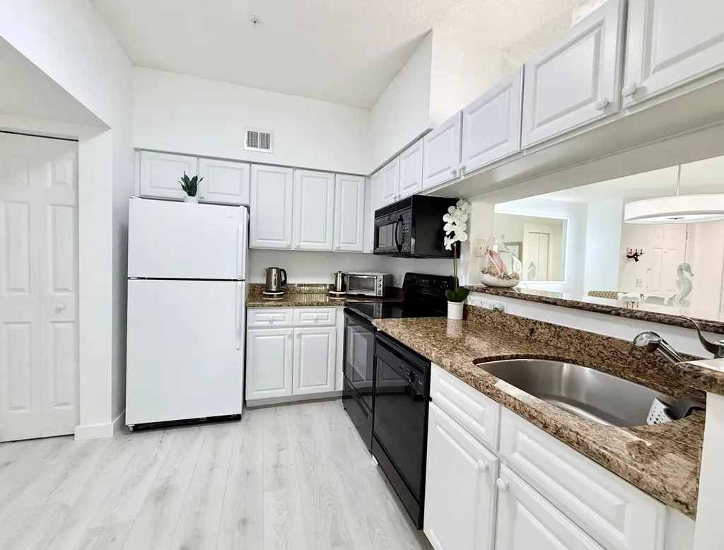 4404 Tuscany Way Boynton Beach FL 33435