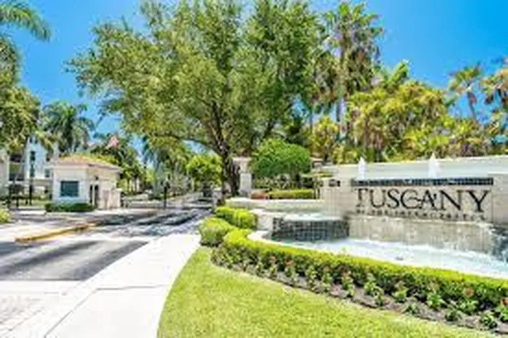 4404 Tuscany Way Boynton Beach FL 33435