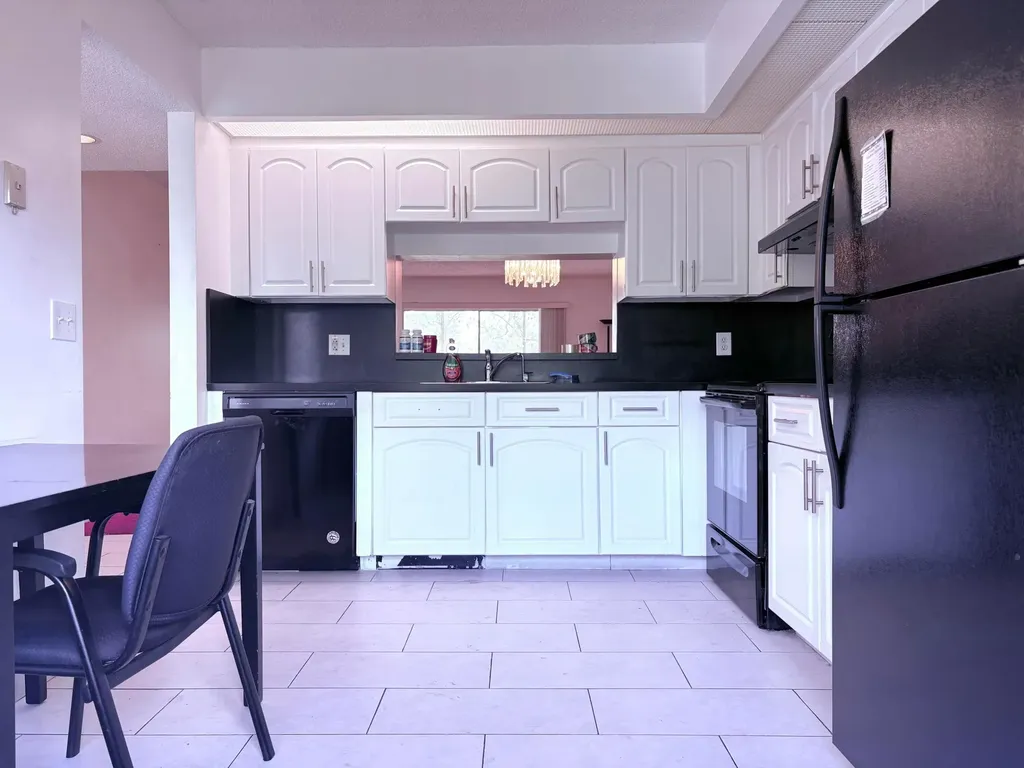 1101 SW 128th Terrace Pembroke Pines FL 33027