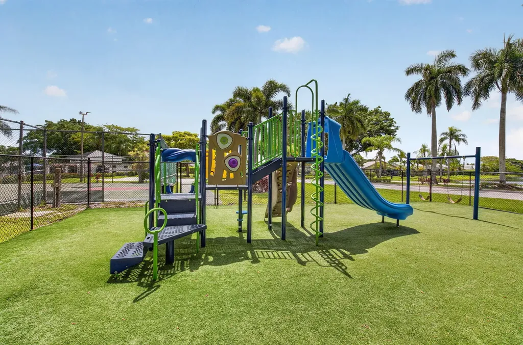 9901 Majorca Place Boca Raton FL 33434