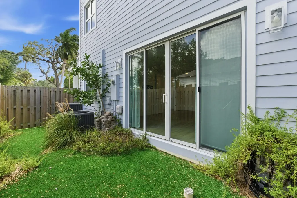 915 W Las Olas Boulevard Fort Lauderdale FL 33312