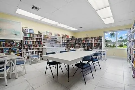 2723 Dudley Drive W West Palm Beach FL 33415