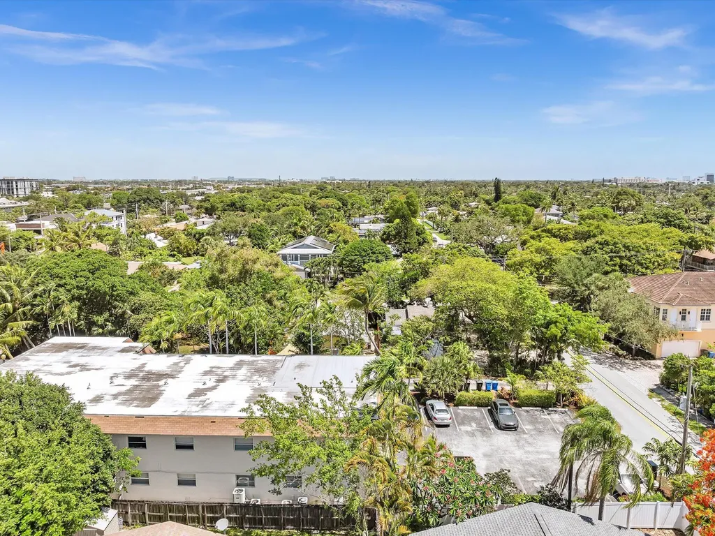 3421 NE 15th Avenue Oakland Park FL 33334