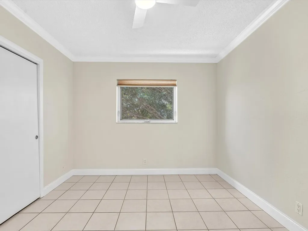 3421 NE 15th Avenue Oakland Park FL 33334