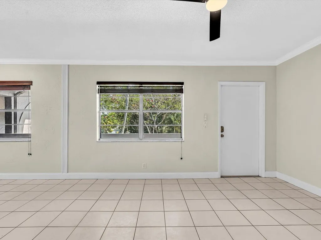 3421 NE 15th Avenue Oakland Park FL 33334