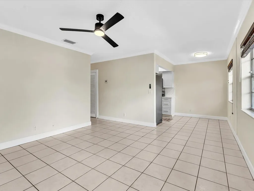 3421 NE 15th Avenue Oakland Park FL 33334