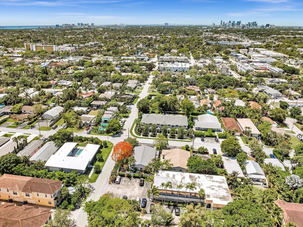 3421 NE 15th Avenue Oakland Park FL 33334
