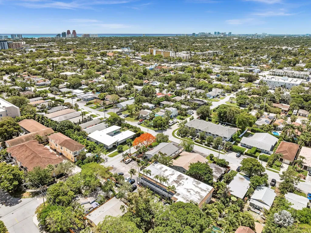 3421 NE 15th Avenue Oakland Park FL 33334