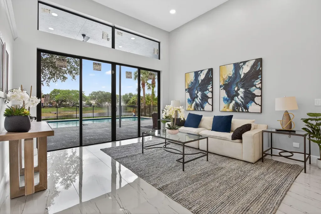8521 NW 43rd Court Coral Springs FL 33065