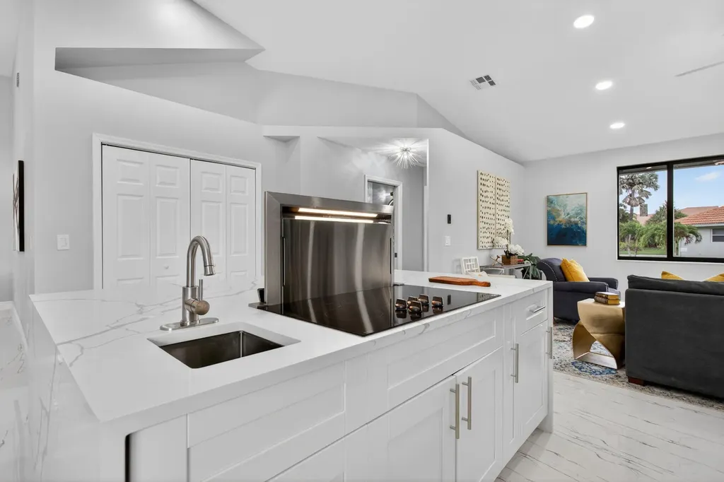 8521 NW 43rd Court Coral Springs FL 33065