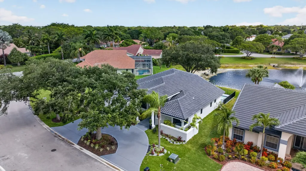 8521 NW 43rd Court Coral Springs FL 33065