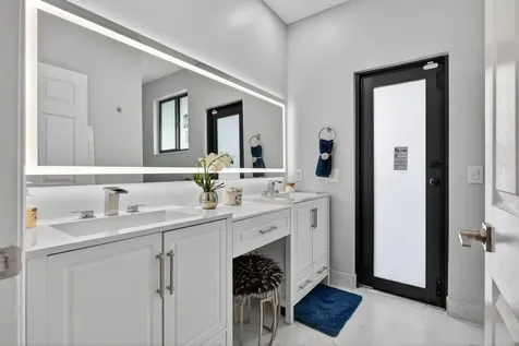 8521 NW 43rd Court Coral Springs FL 33065