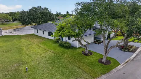 8521 NW 43rd Court Coral Springs FL 33065