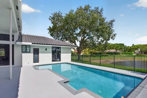 8521 NW 43rd Court Coral Springs FL 33065