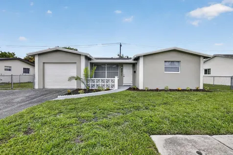 4811 NW 20th Street Lauderhill FL 33313