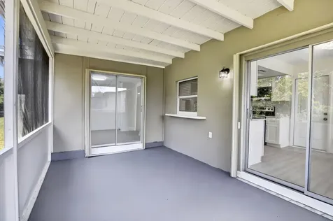 4811 NW 20th Street Lauderhill FL 33313