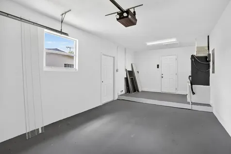 4811 NW 20th Street Lauderhill FL 33313