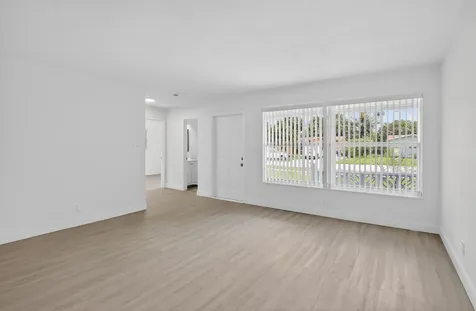 4811 NW 20th Street Lauderhill FL 33313