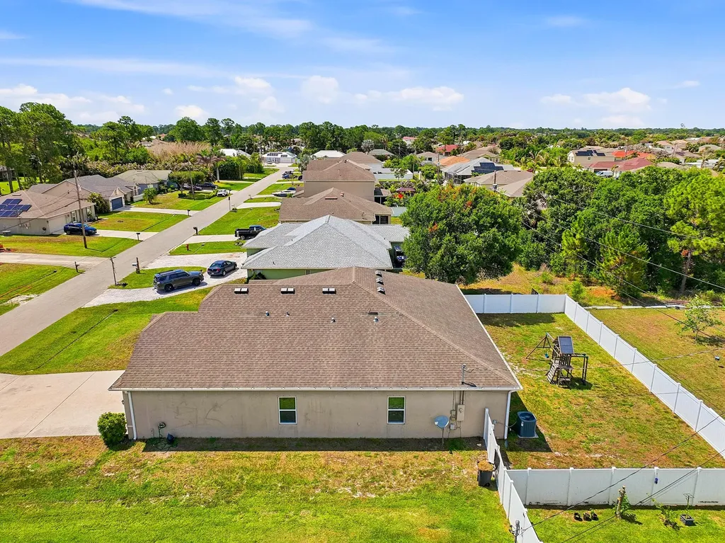 3757 SW Kistler Street Port St Lucie FL 34953